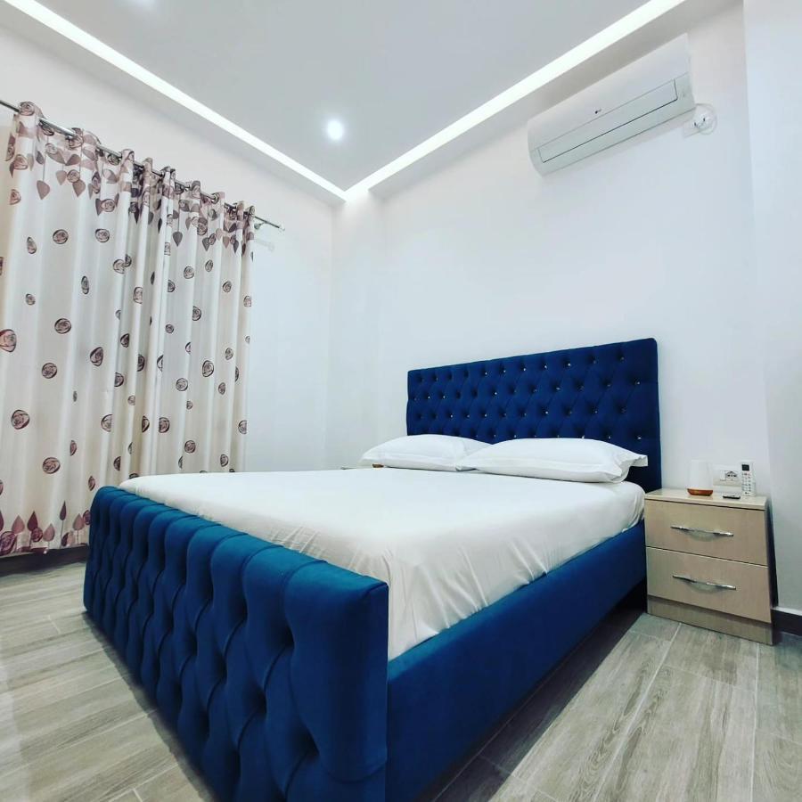 Saranda Seacret Suites Extérieur photo
